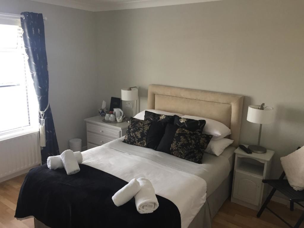 Гостевой дом Coral Gables Guesthouse Рослэр